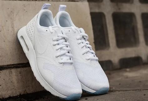 Nike Air Max Tavas – Shoes Reviews & Reasons To Buy